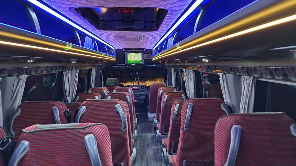 Transport Chisinau Iasi zilnic ! foto 1