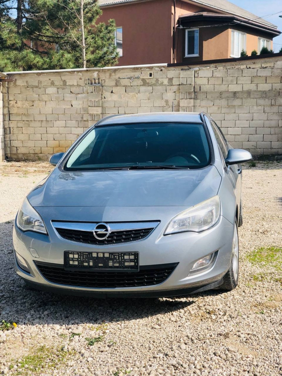 Opel Astra foto 8