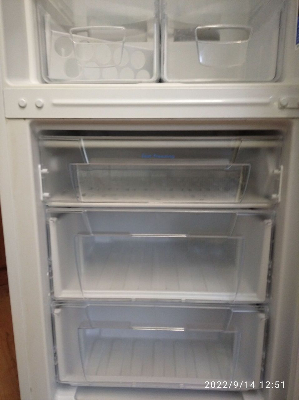 Холодильник с нижней морозильной камерой Indesit IBS 20 AA, 341 л, 200 ...