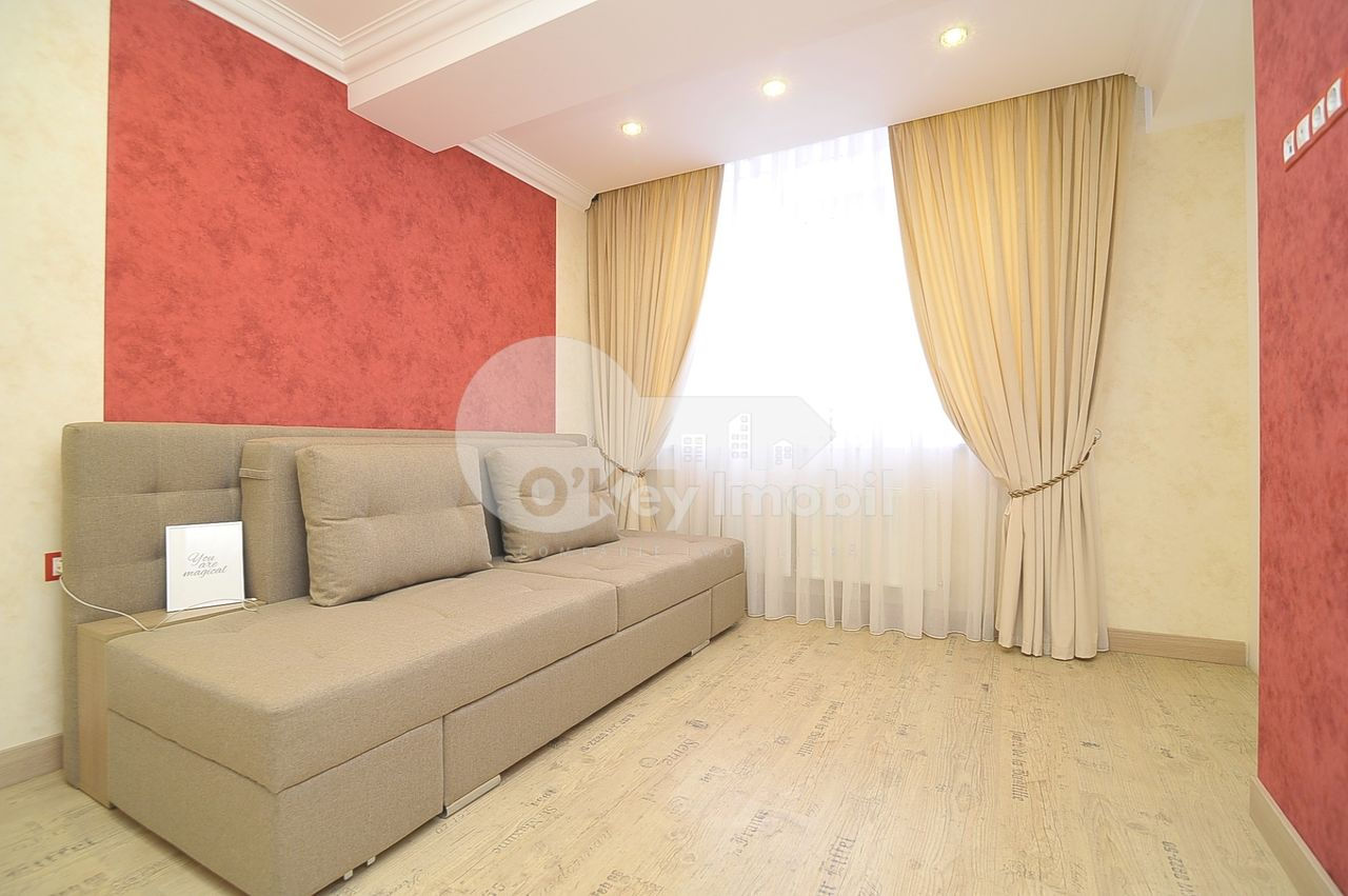 Apartament cu 2 camere, 80 m², Centru, Chișinău foto 2