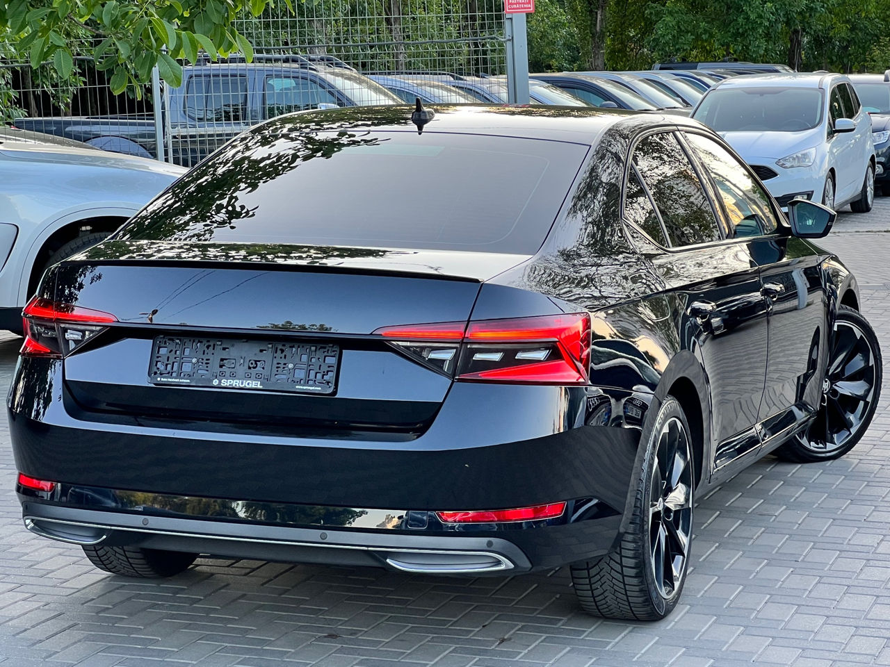 Skoda Superb foto 3