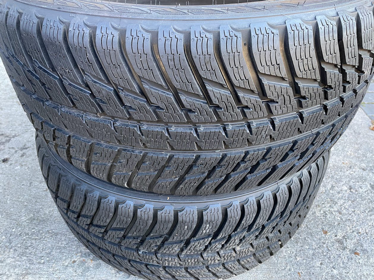 275 45 r19 Nokian