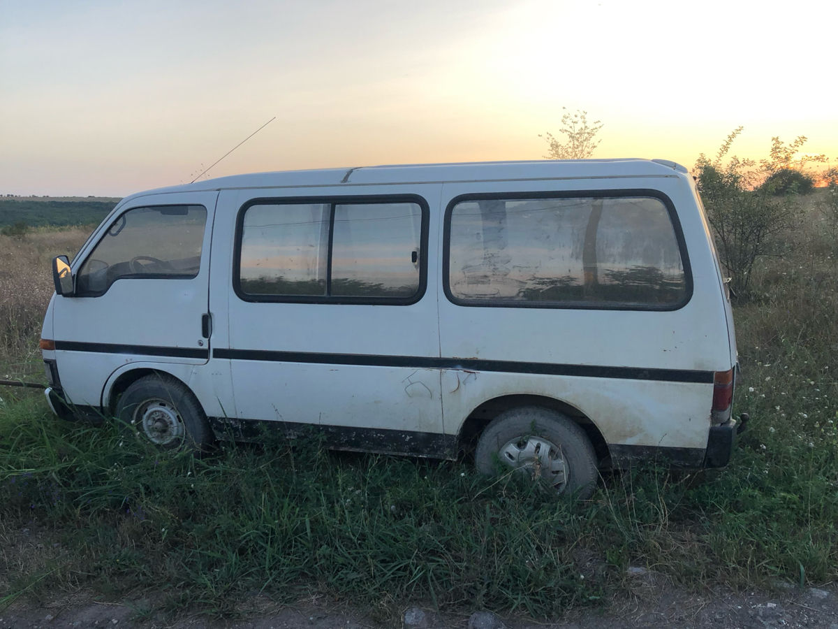 Isuzu Midi foto 1