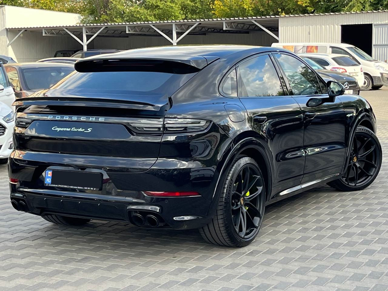 Porsche Cayenne Coupe foto 4
