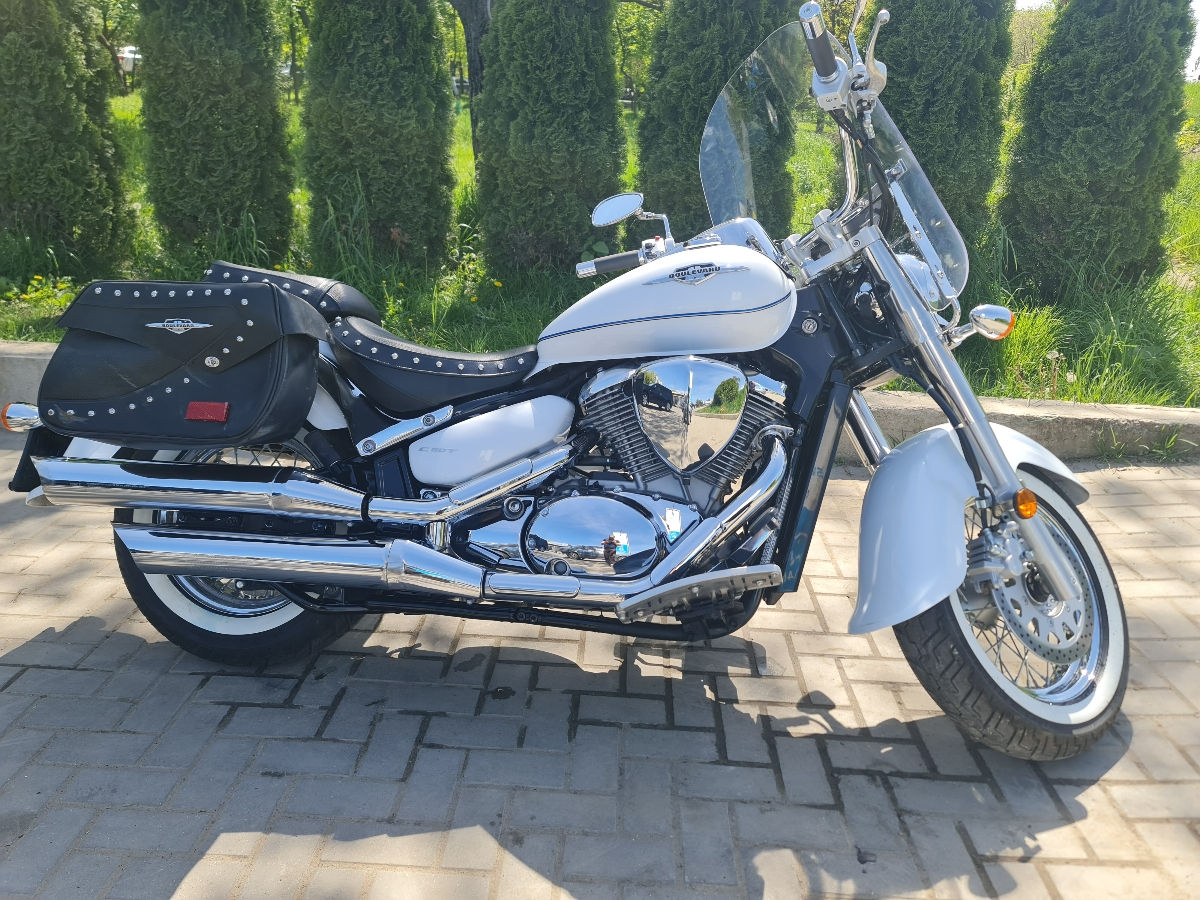 Suzuki VL800 Boulevard