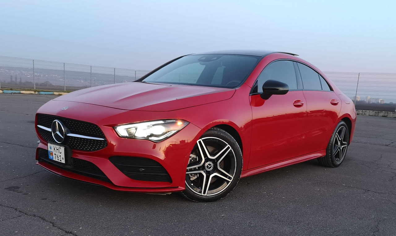 Mercedes CLA foto 2