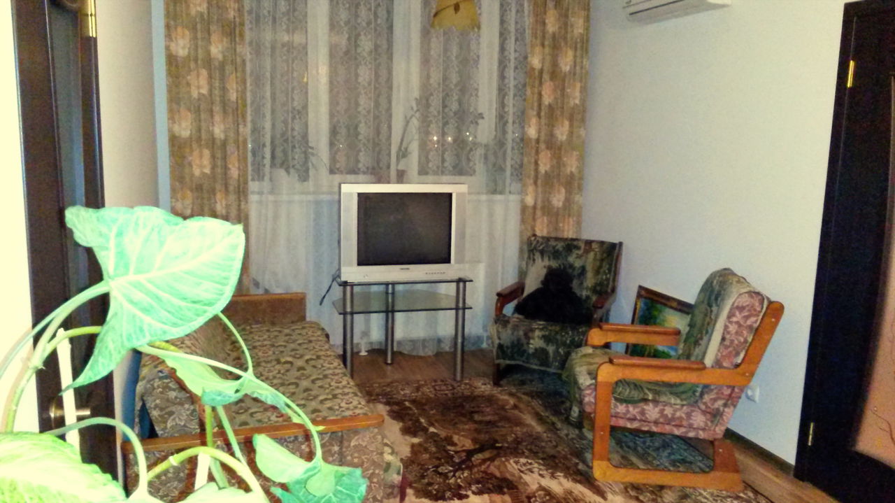 O cameră în chirie фото 1