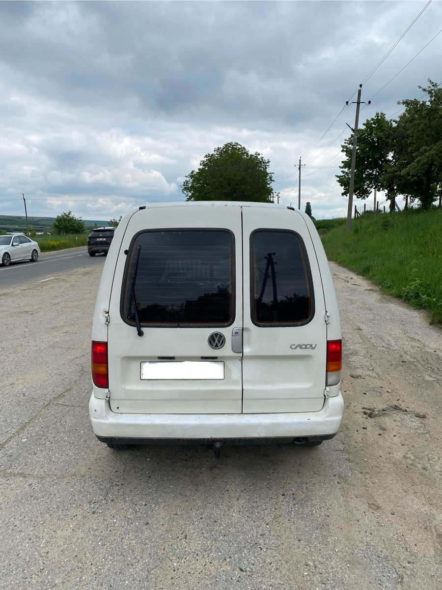 Volkswagen Caddy  фото 3