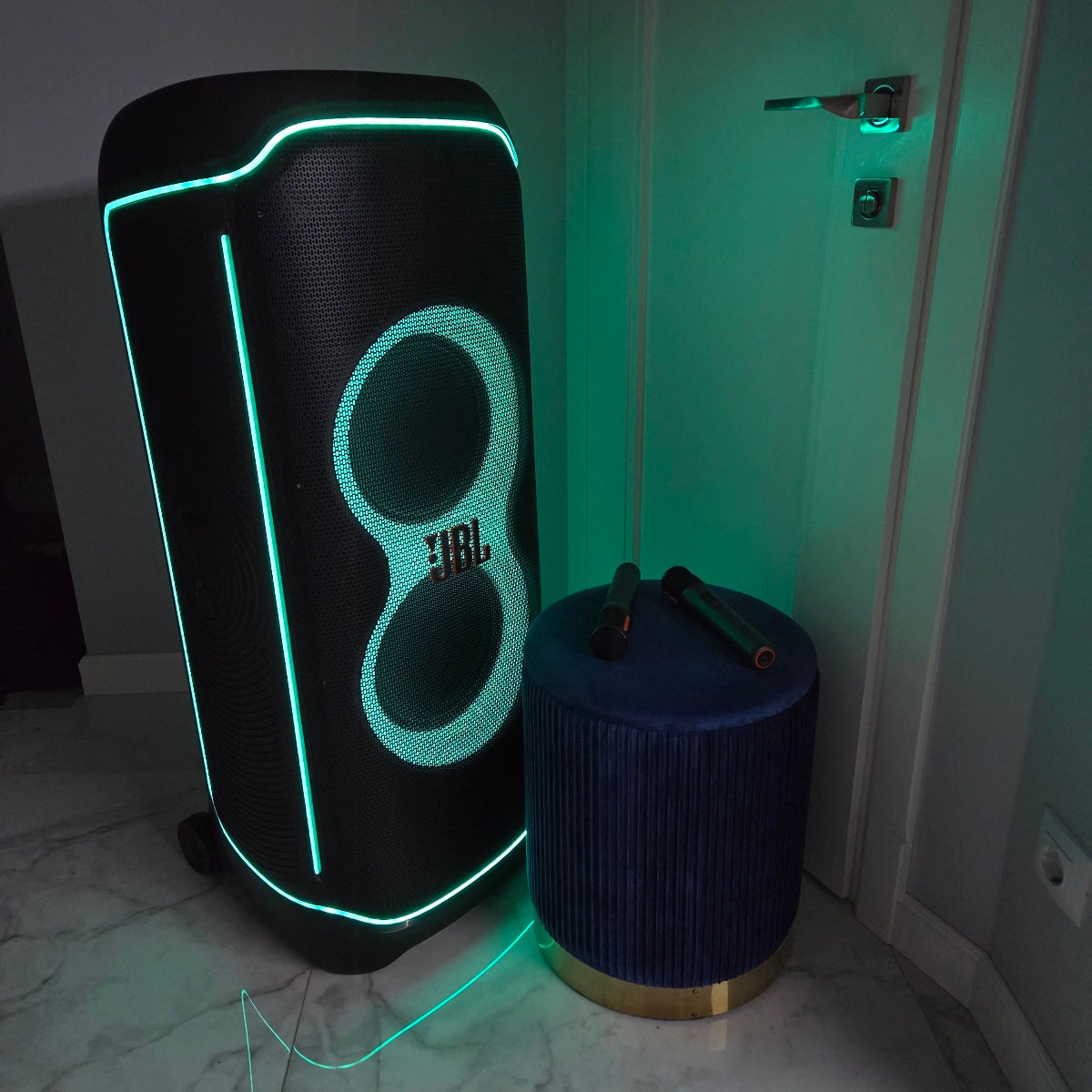 Chirie JBL Ultimate 1100W, arenda, karaoke!!! фото 6
