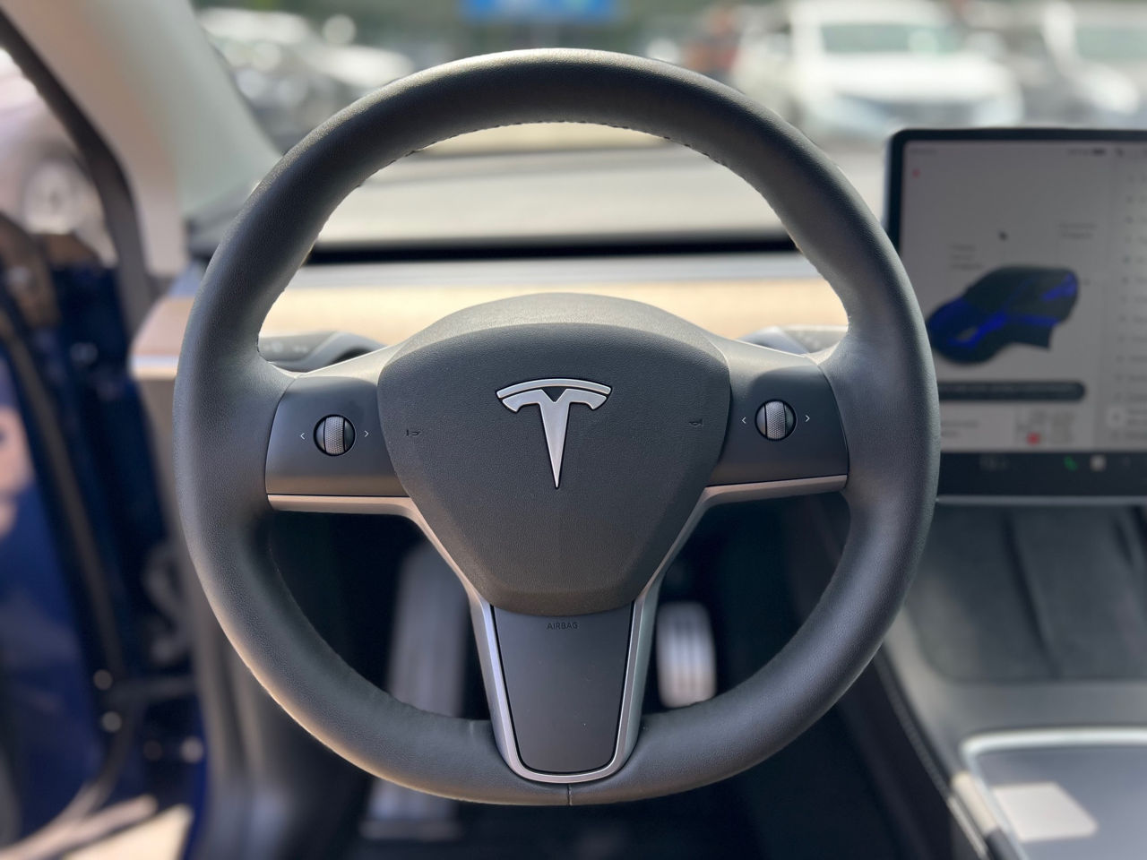Tesla Model Y foto 11