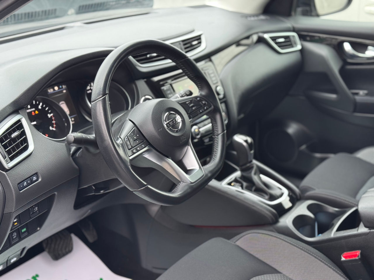 Nissan Qashqai foto 11