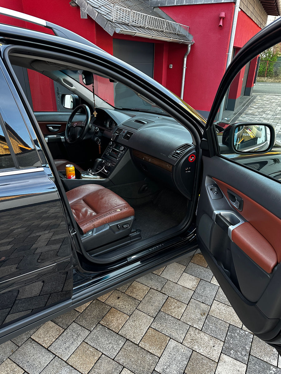 Volvo XC90 foto 7