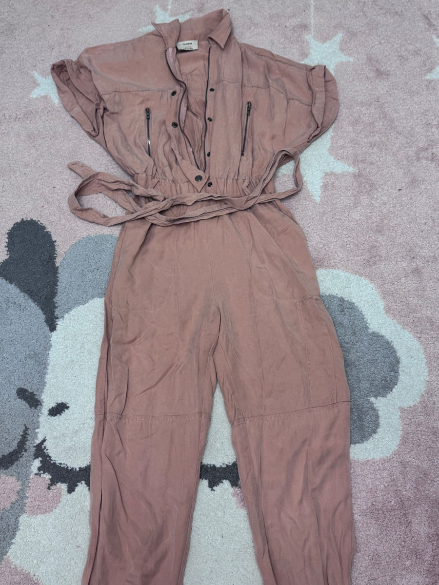 Imbracaminte Guess,H&M,Stradivarius foto 4