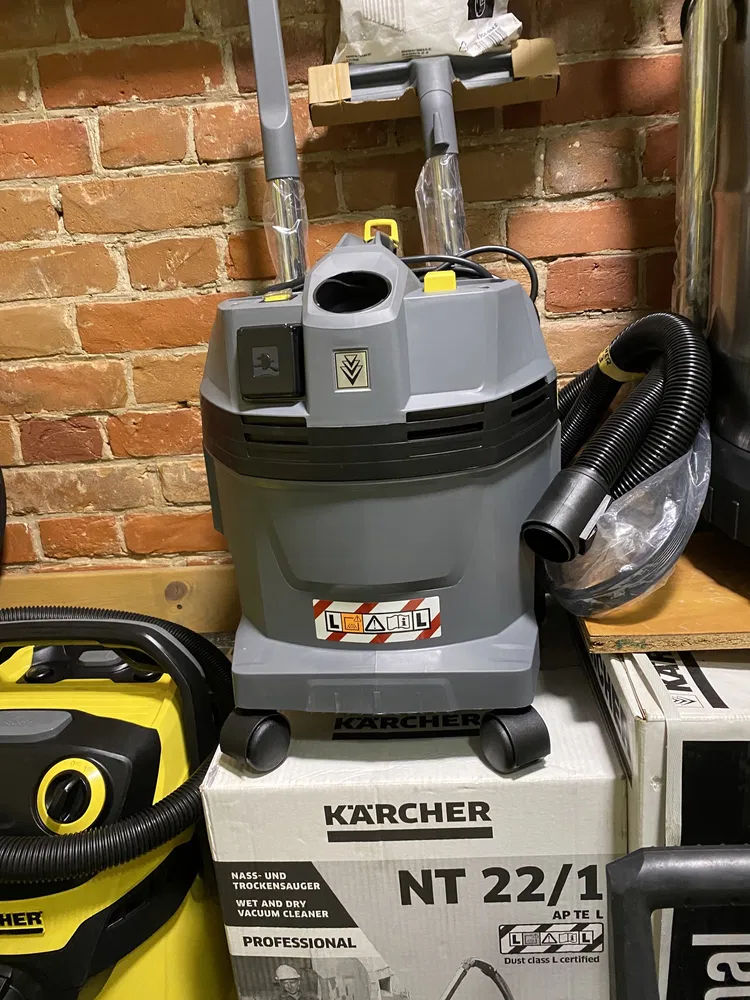 Aspirator industrial Karcher 350W - Livrare în toată Moldova! Credit 0% foto 2