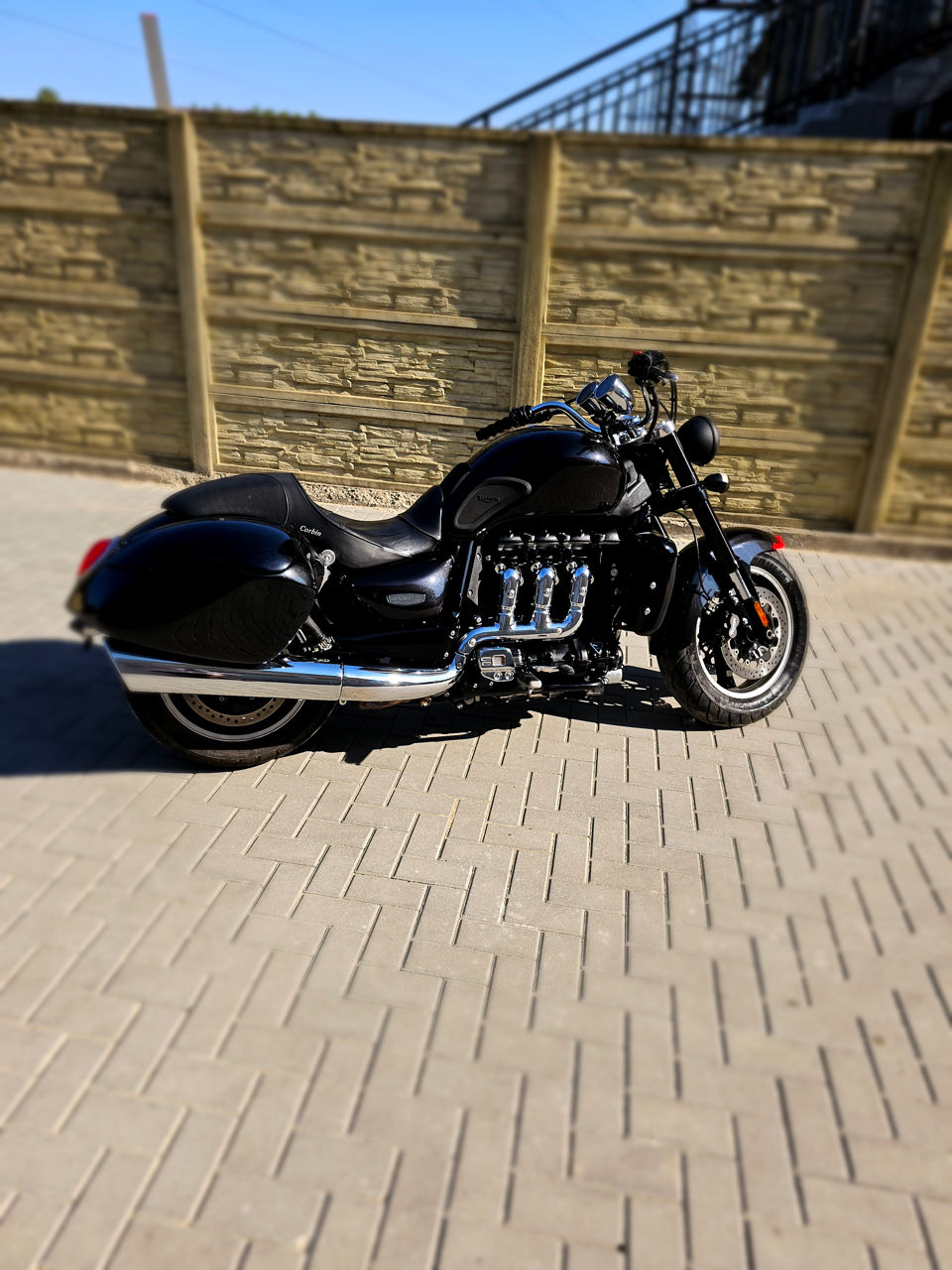 Triumph Rocket III фото 9