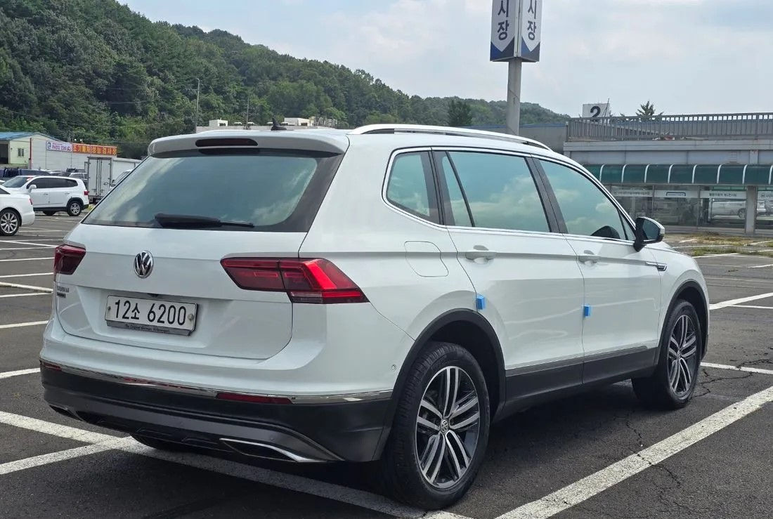 Volkswagen Touareg foto 3