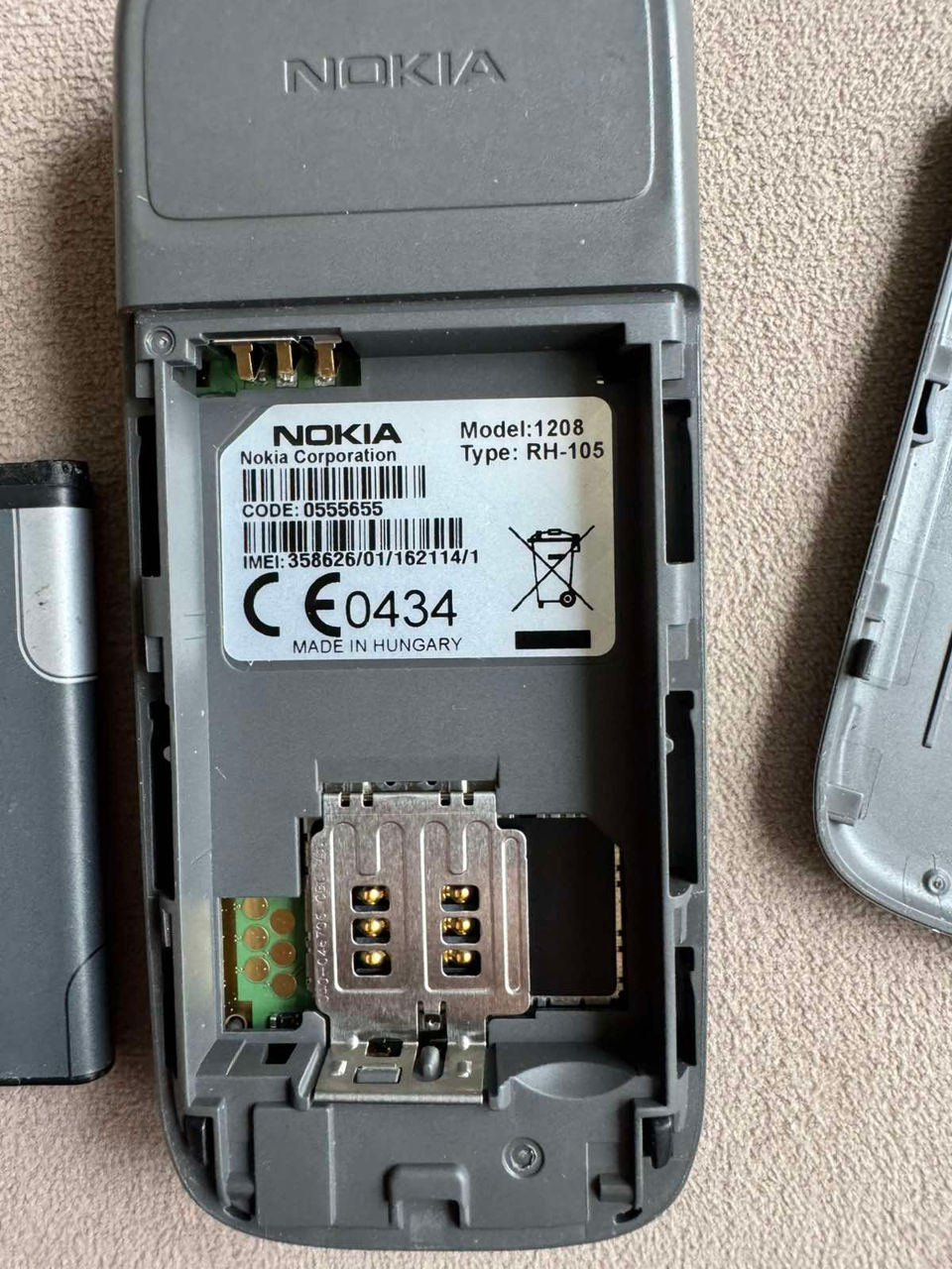 Nokia 1208 foto 1