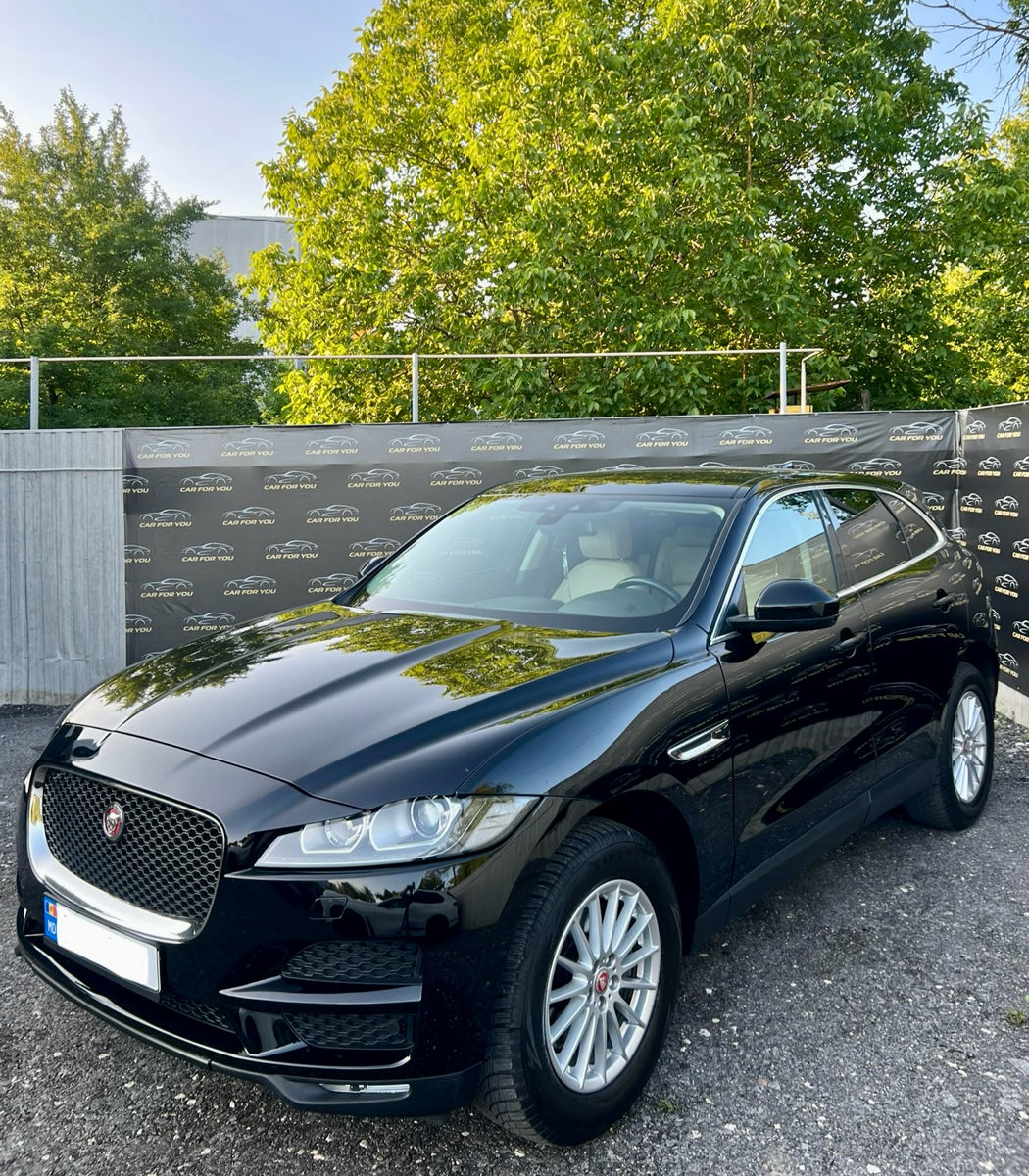 Jaguar F-PACE foto 2