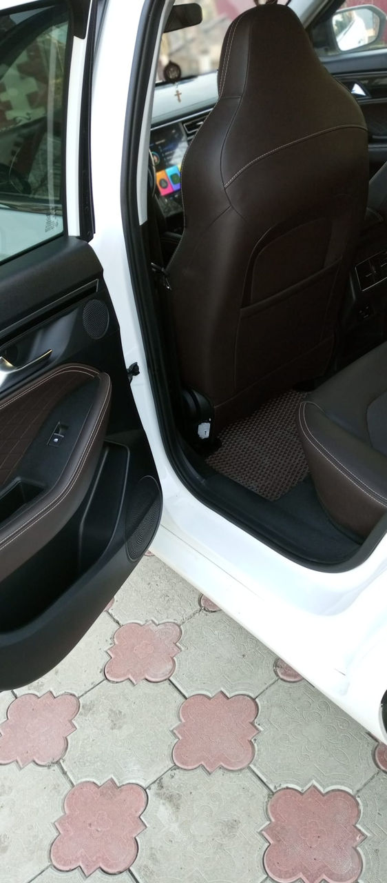 Jac J7