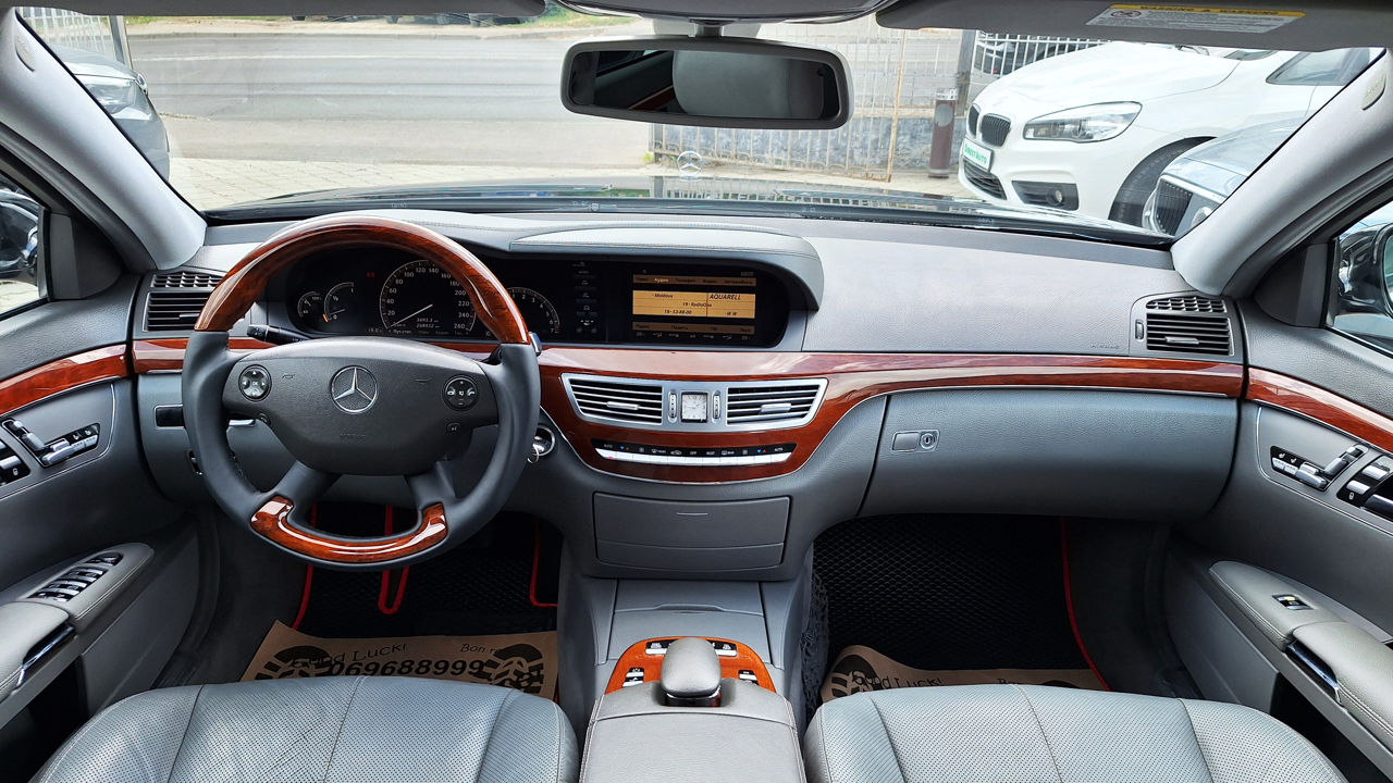 Mercedes S-Class foto 8