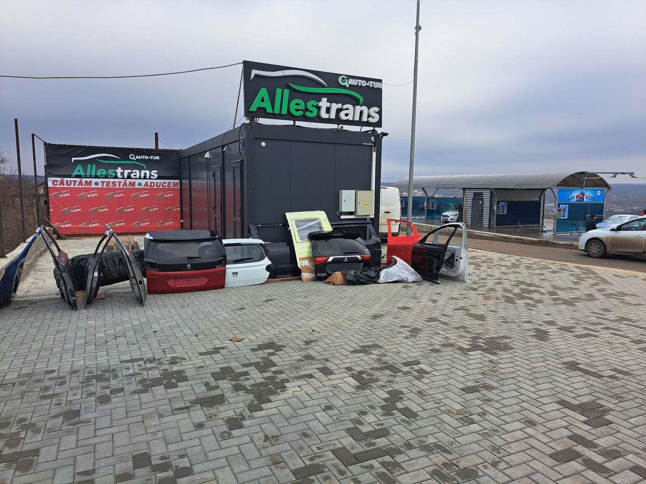 Dezmembrez Alfa Romeo am tot foto 4
