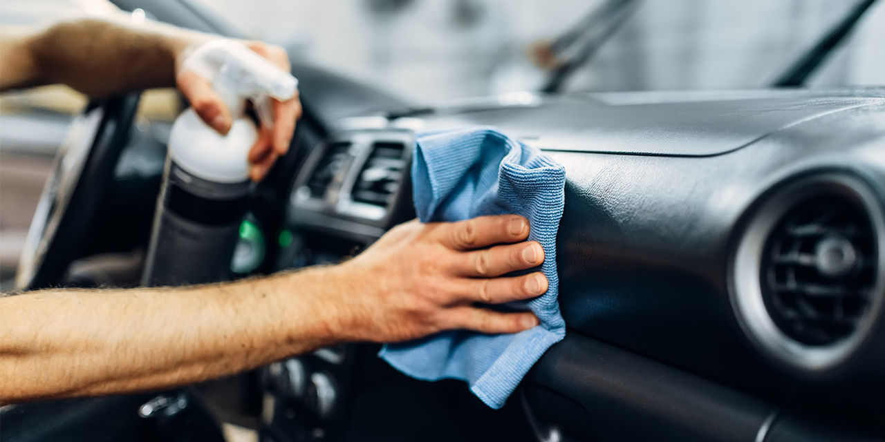Detailing – Curățăm interiorul mașinii mai bine ca mama înainte de Paște! foto 3