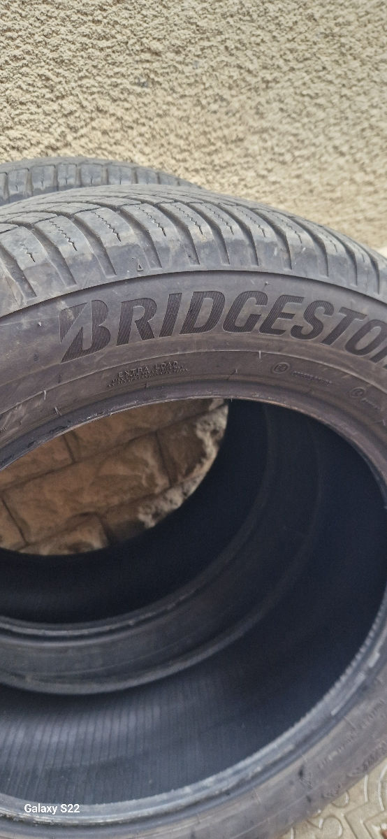 235/60 R18 фото 1