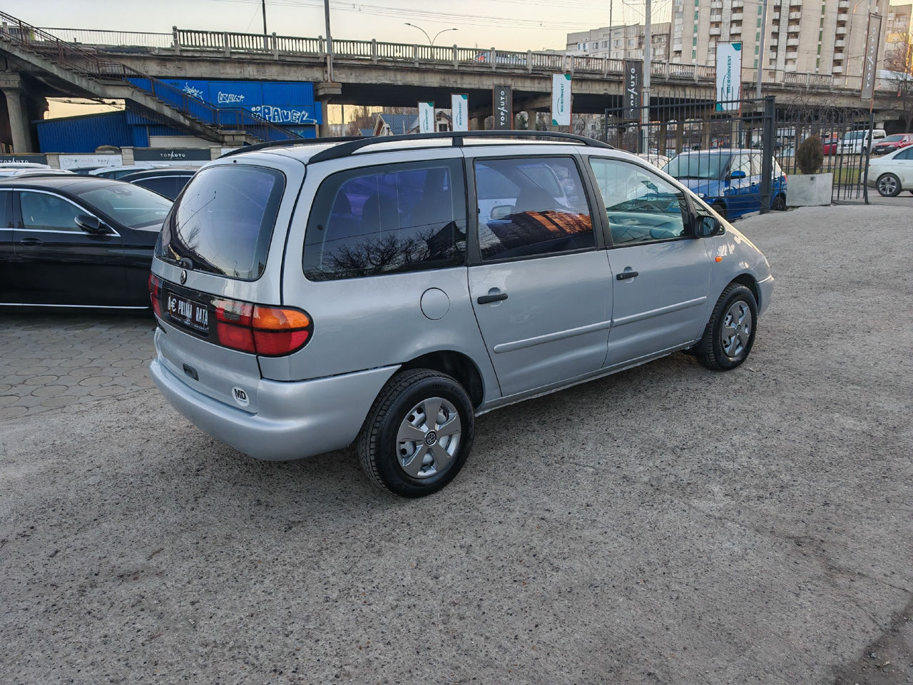 Volkswagen Sharan фото 5