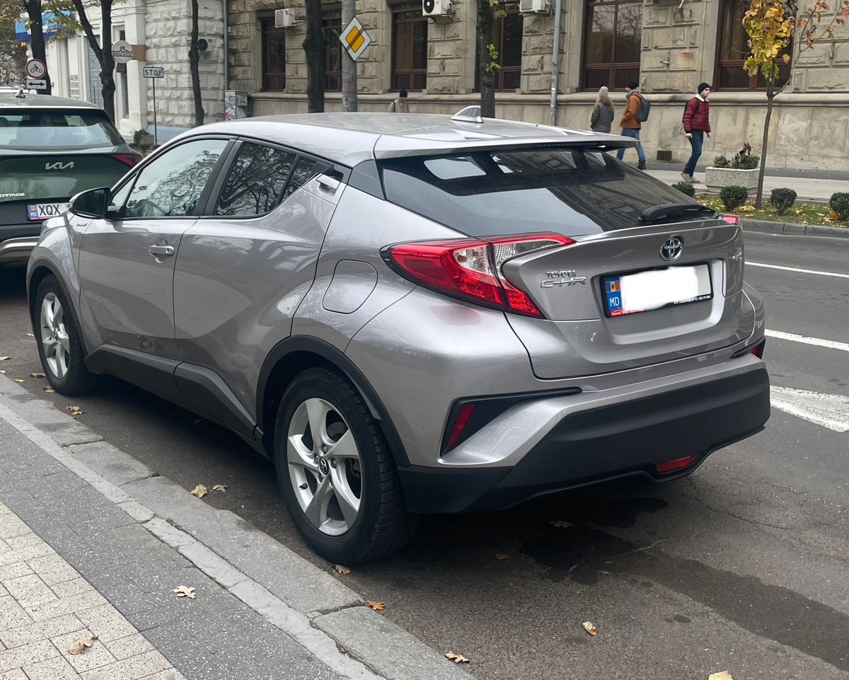 Toyota C-HR foto 6