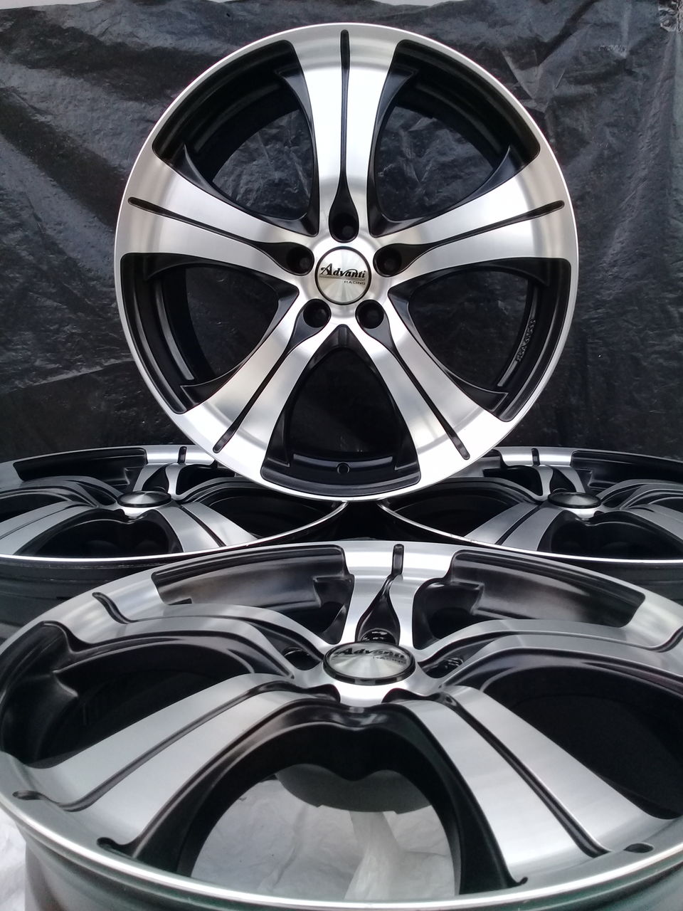 Advanti Black R20, 5x114,3 Germany foto 4