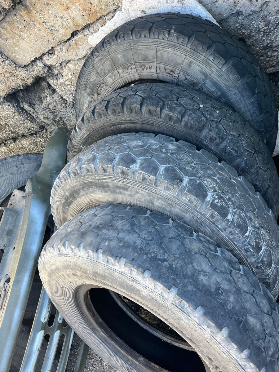 Anvelope Zil Kamaz  foto 0