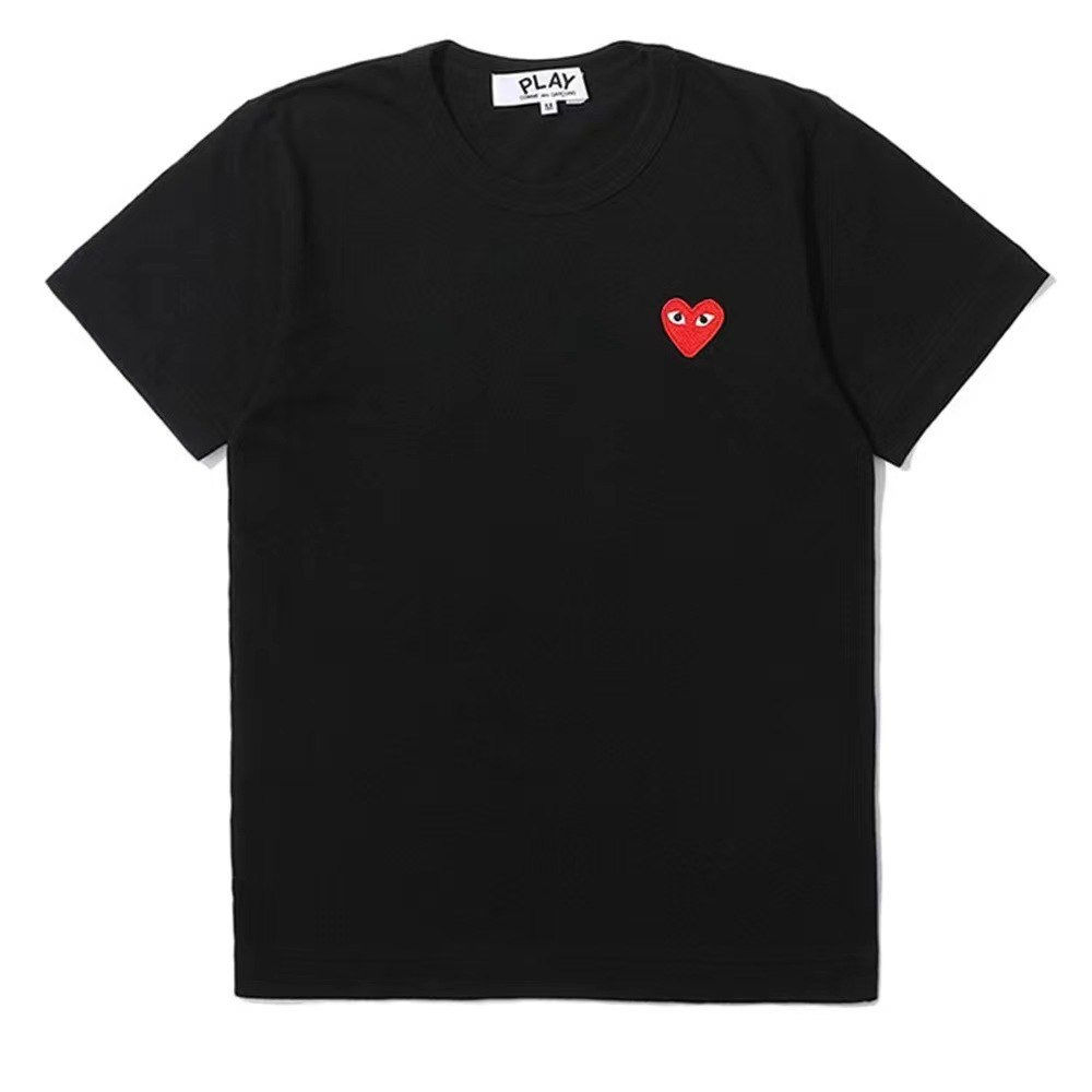 Play comme des garcons  foto 0