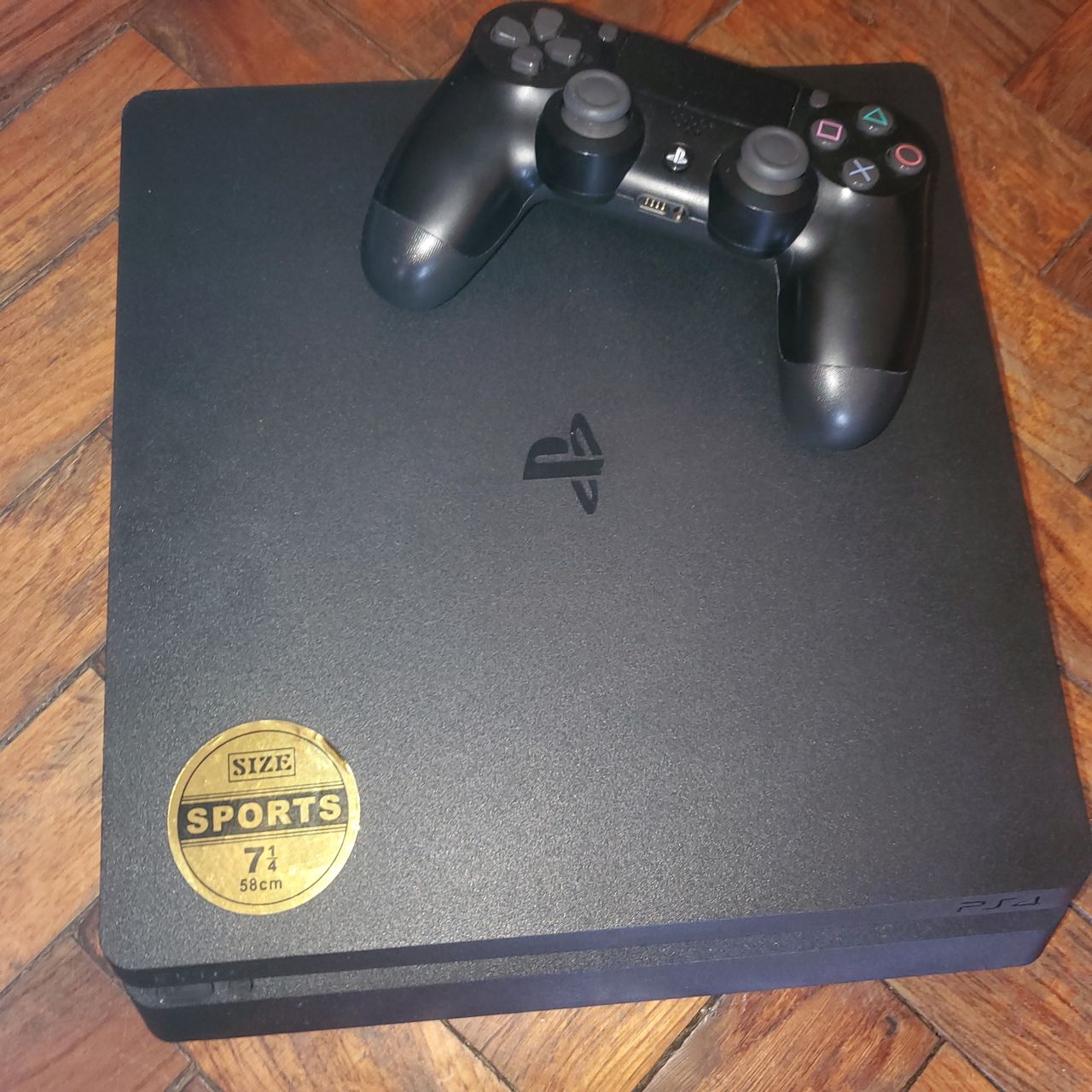 Продам PlayStation 4 slim / Игры на Ps4 / читайте описание!!!