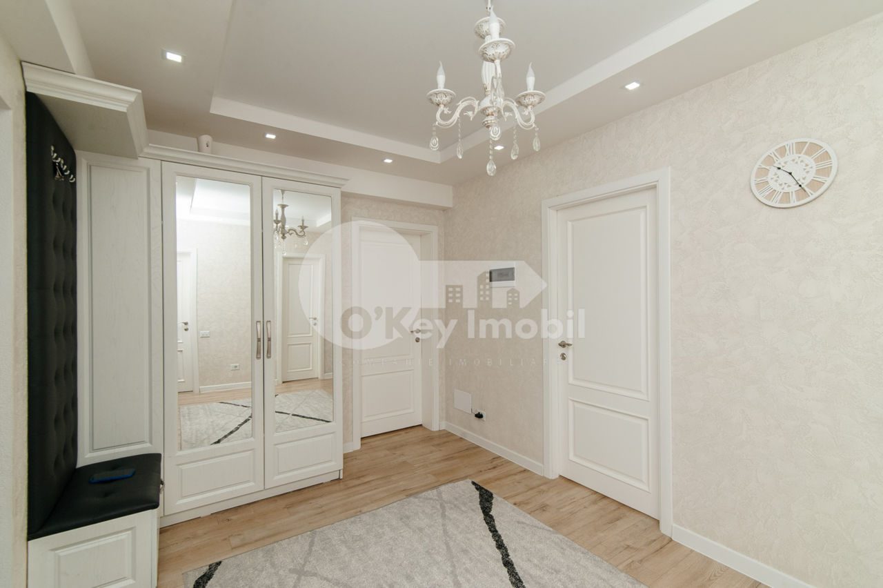 Apartament cu 2 camere, 70 m², Centru, Chișinău foto 9