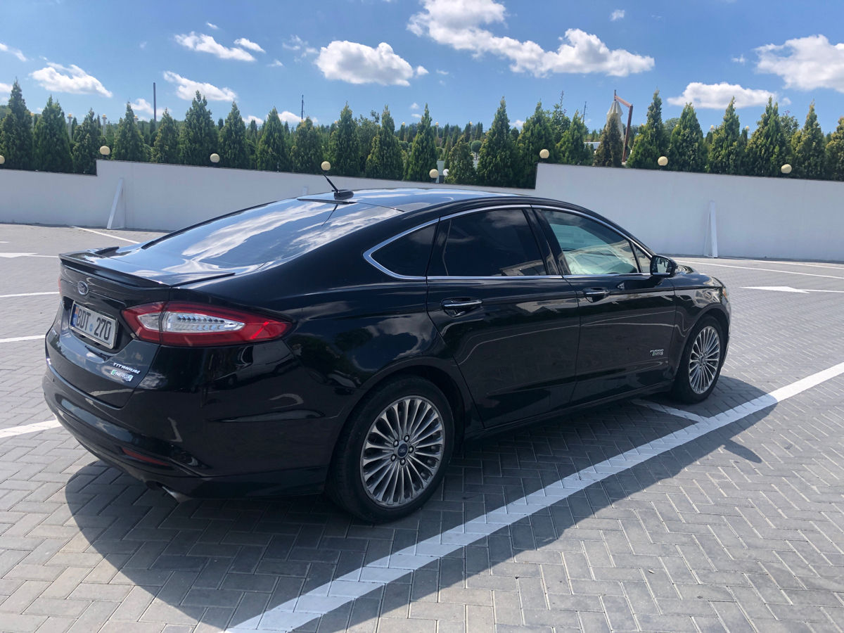 Ford Fusion foto 4