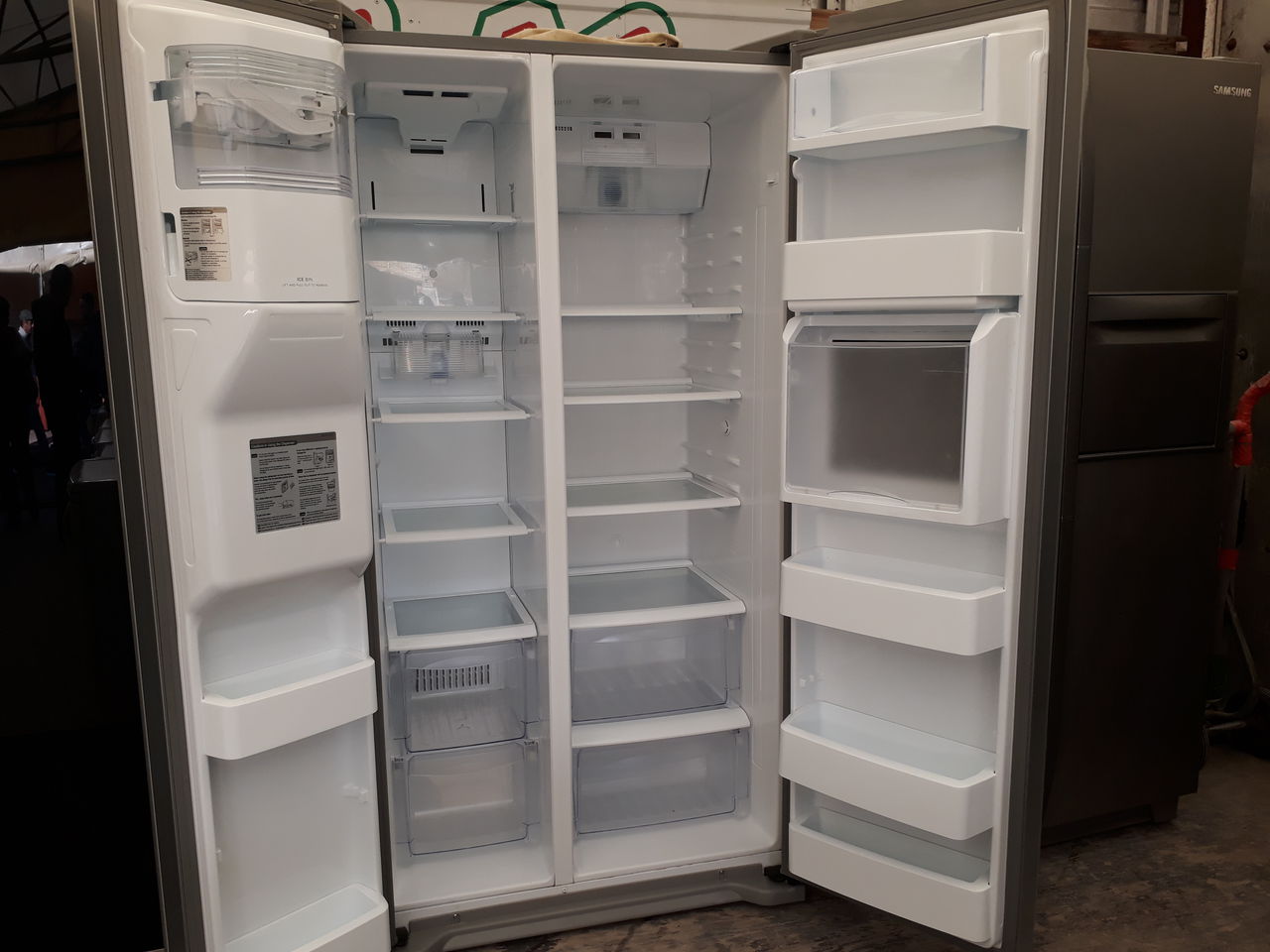 Холодильник Side-by-Side LG GW-c207qeqa