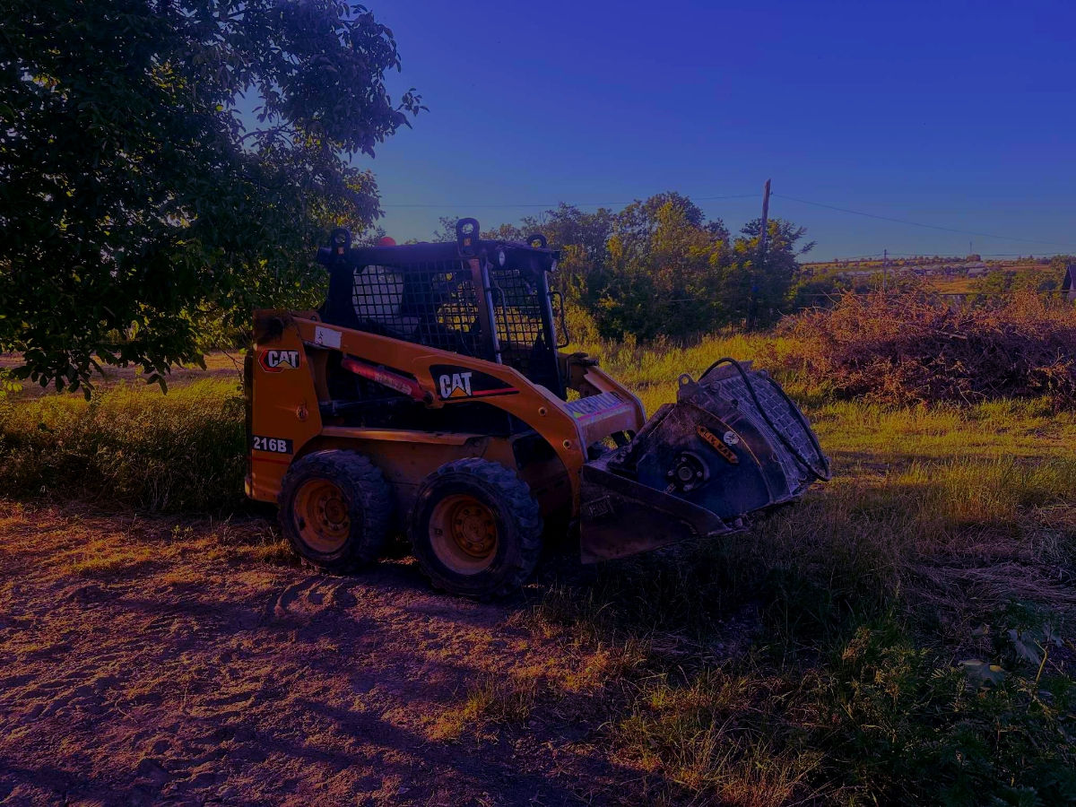 Vind bobcat,CAT 216B фото 1