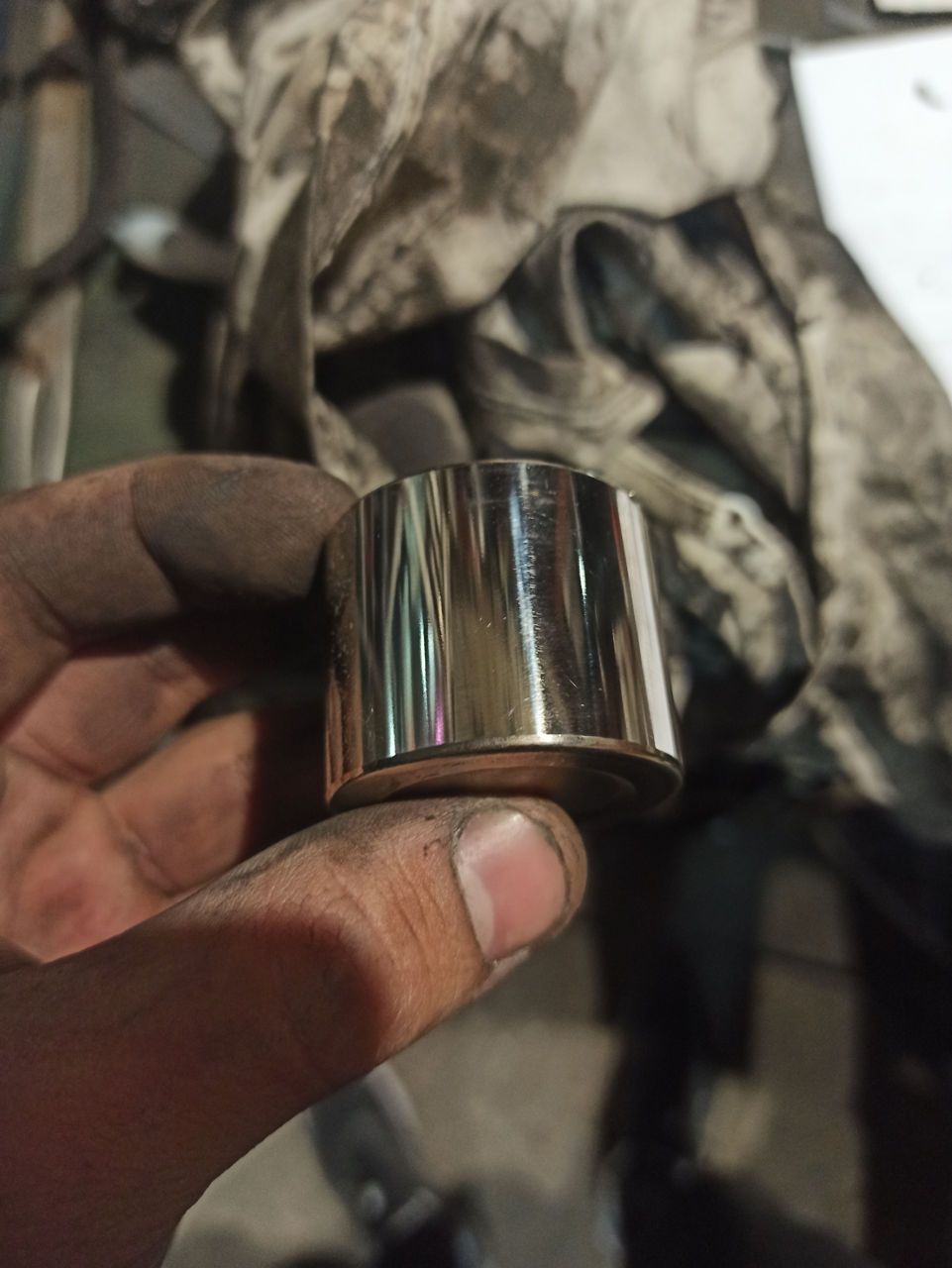 Полировка тормозных поршней