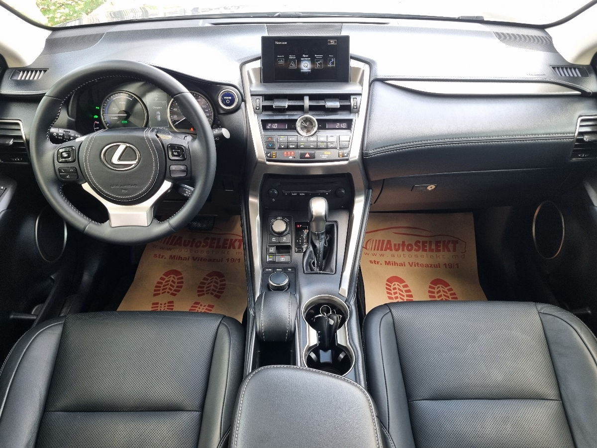 Lexus NX Series 2014 photo 11