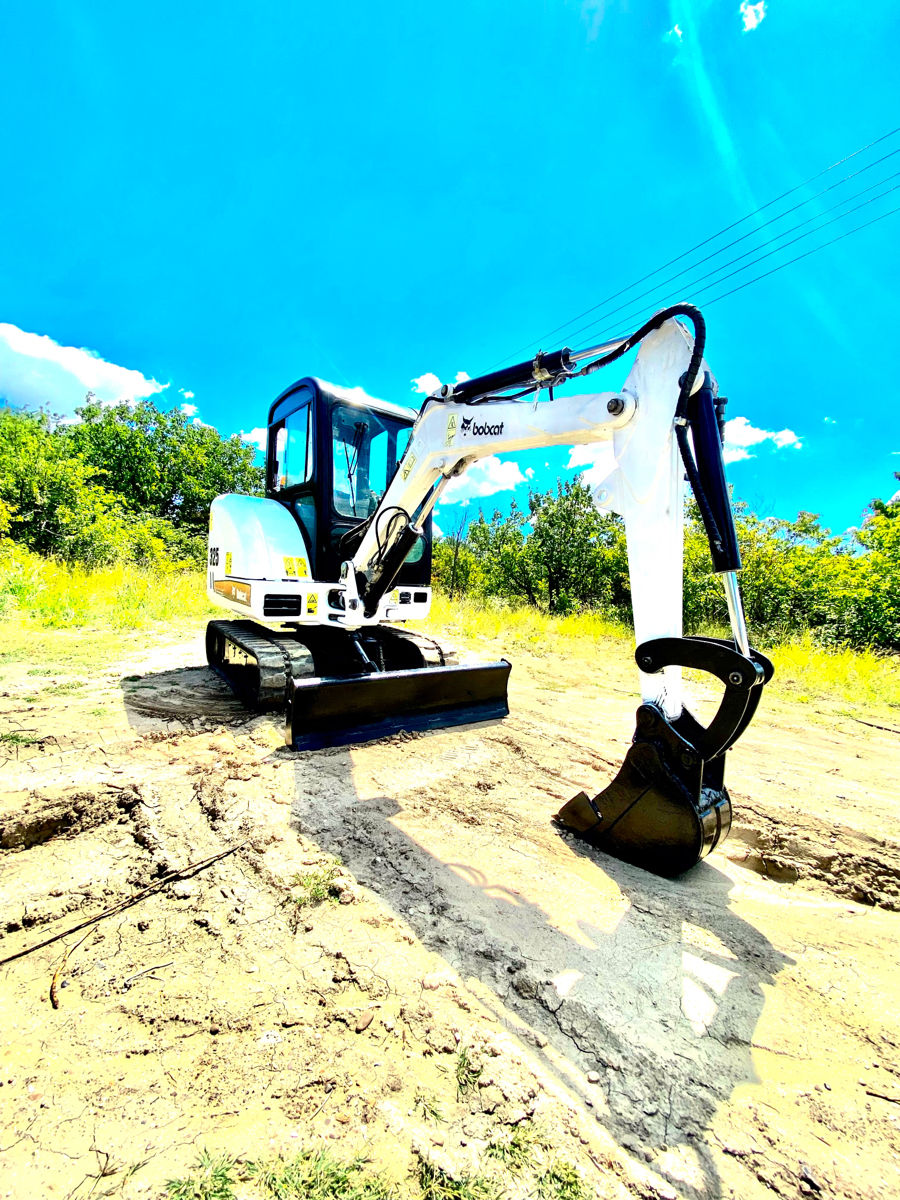 Mini excavator bobcat 325 foto 0