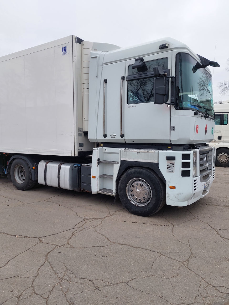 Renault MAGNUM  MOTOR VOLVO foto 3