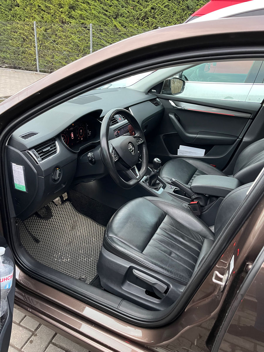 Skoda Octavia foto 5