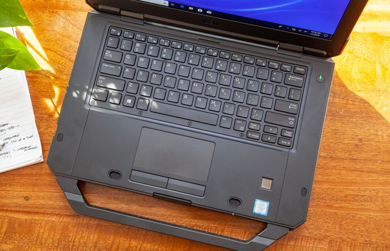Dell Extreme Rugged (i5 8350u/16/512Gb, Radeon RX 540 4Gb) фото 6