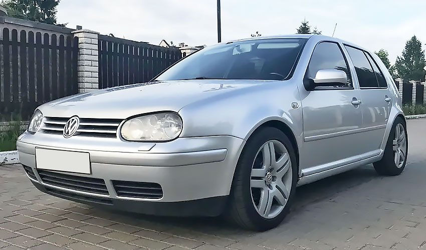 Volkswagen Golf foto 0