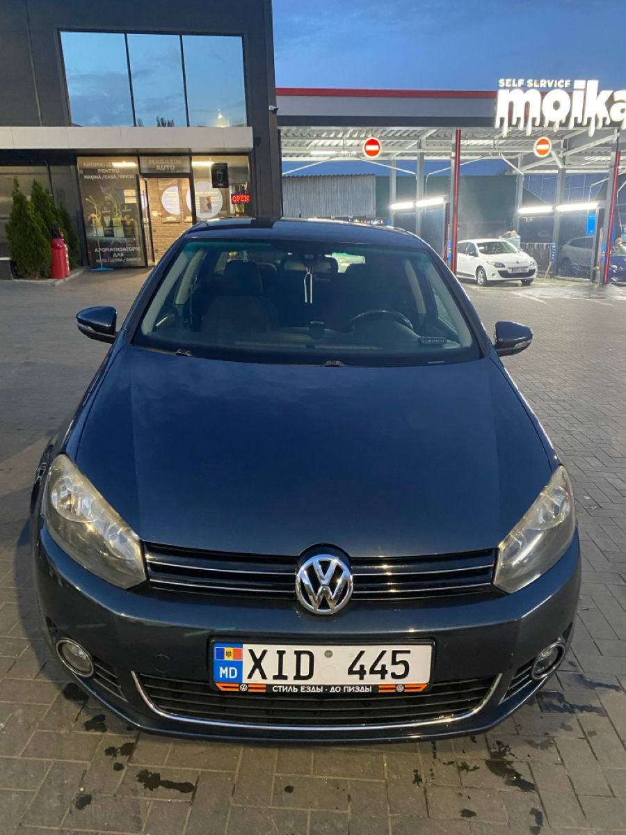 Volkswagen Golf foto 1