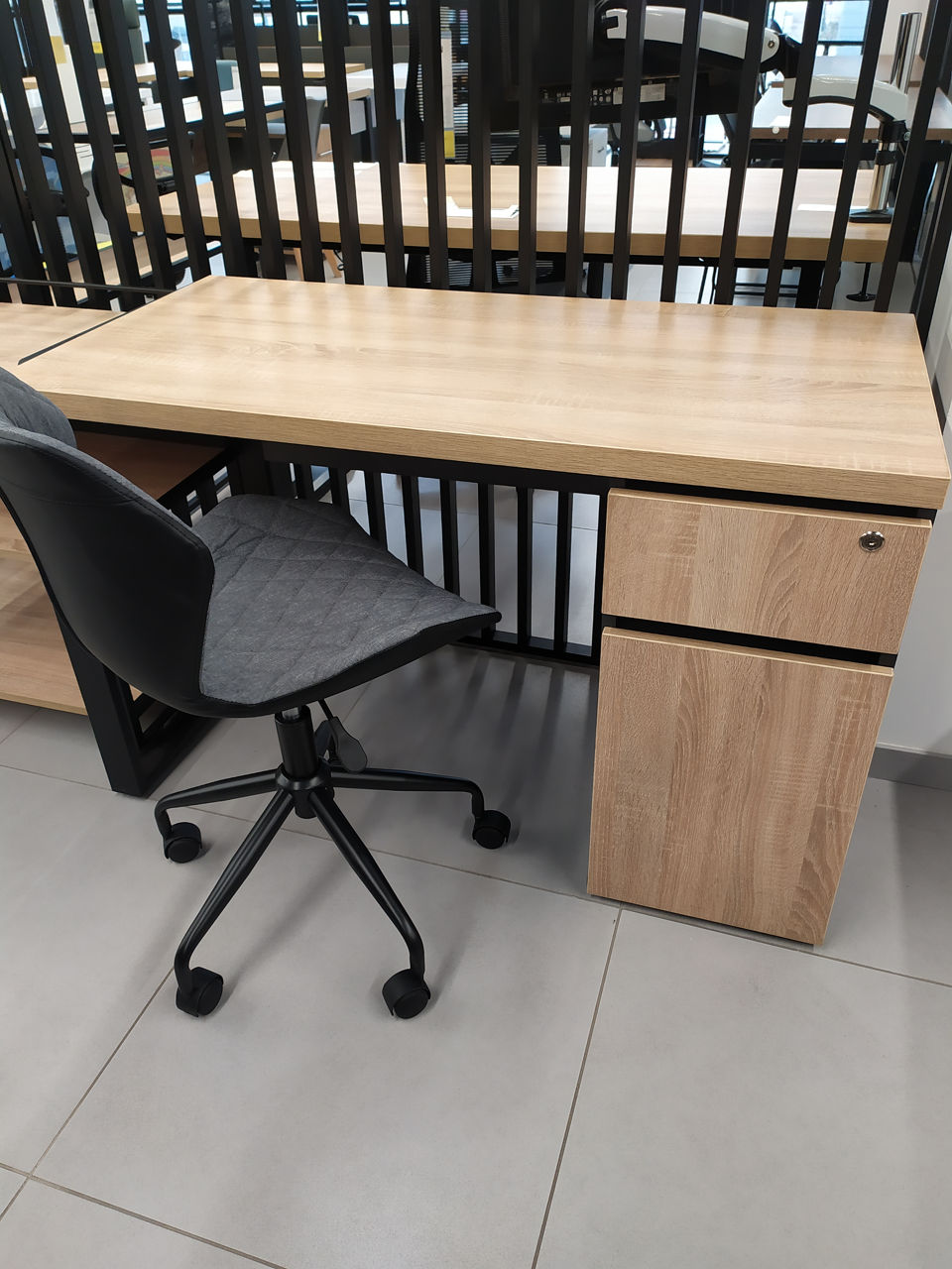 Mobilier birou la comanda si in serie (in rate si credit) Livrare si montare! foto 5