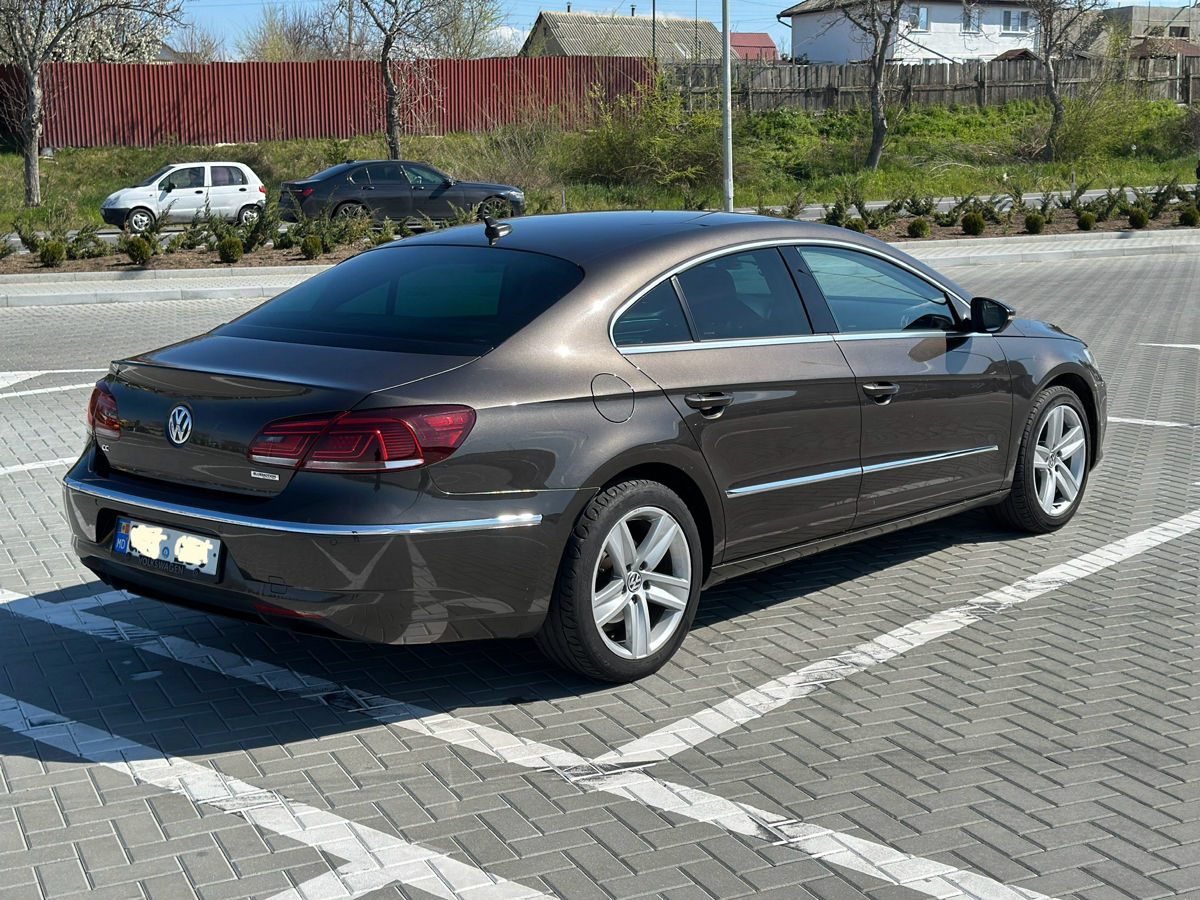 Volkswagen Passat CC foto 3
