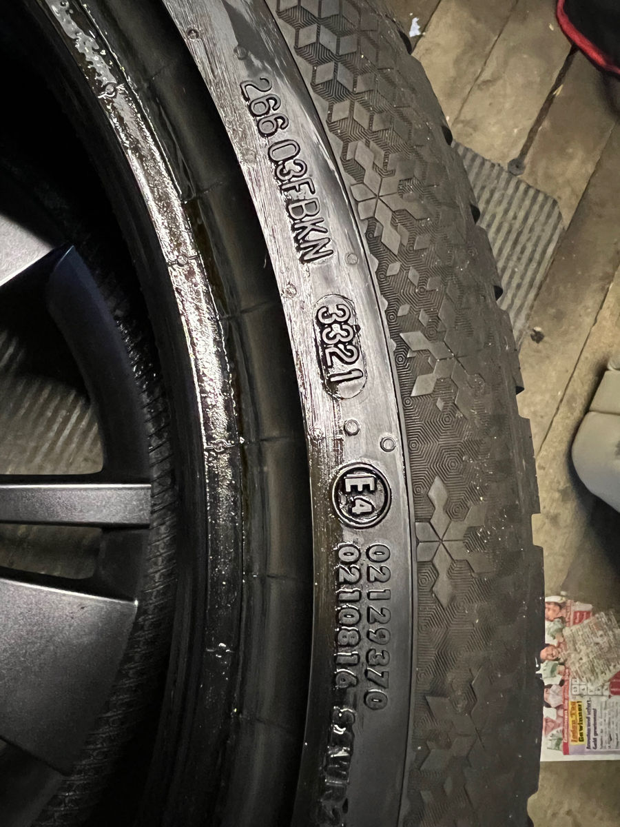 Jante Skoda cu cauciucuri de iarnă 235/45R18 foto 4