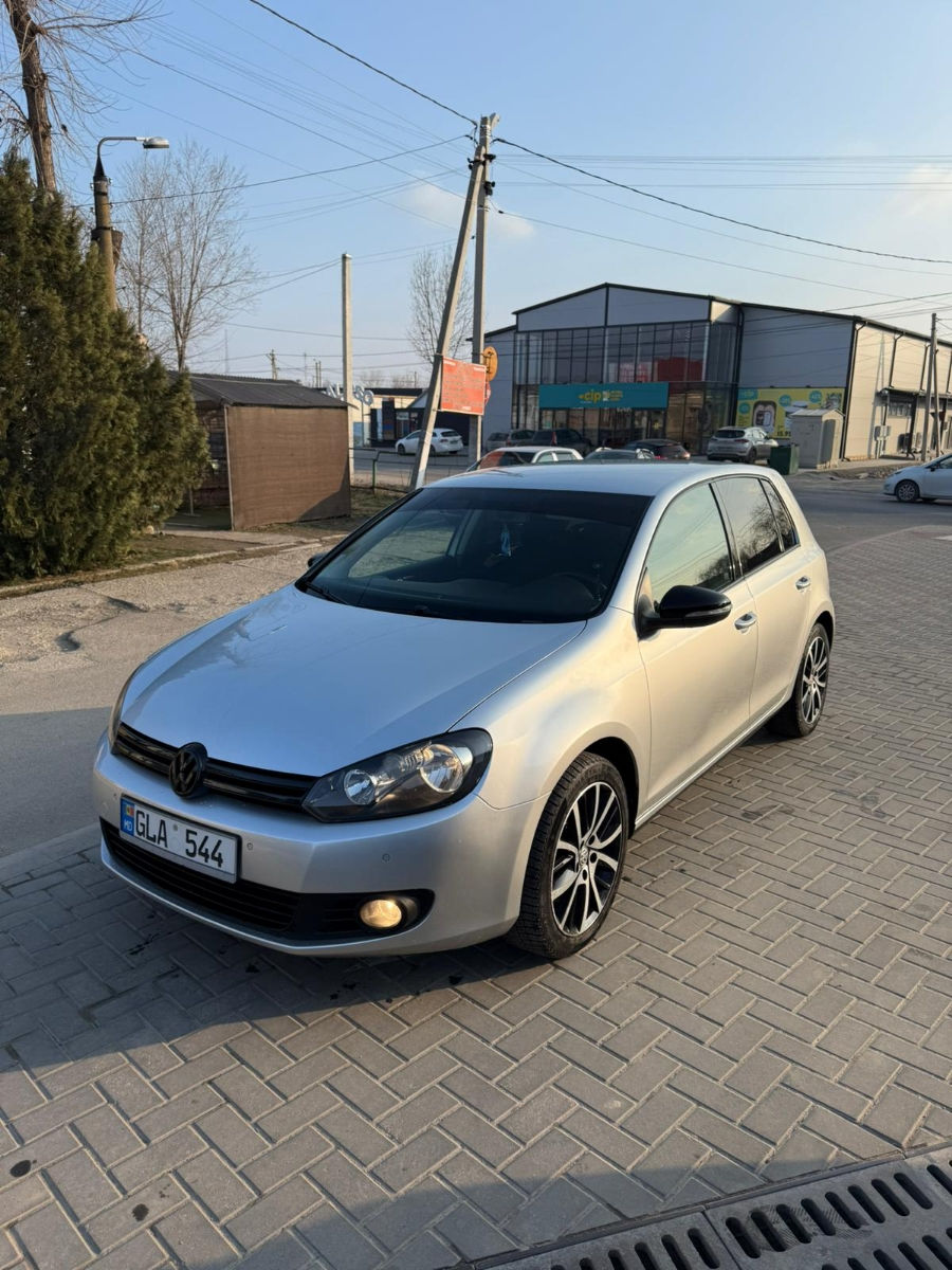 Volkswagen Golf foto 0