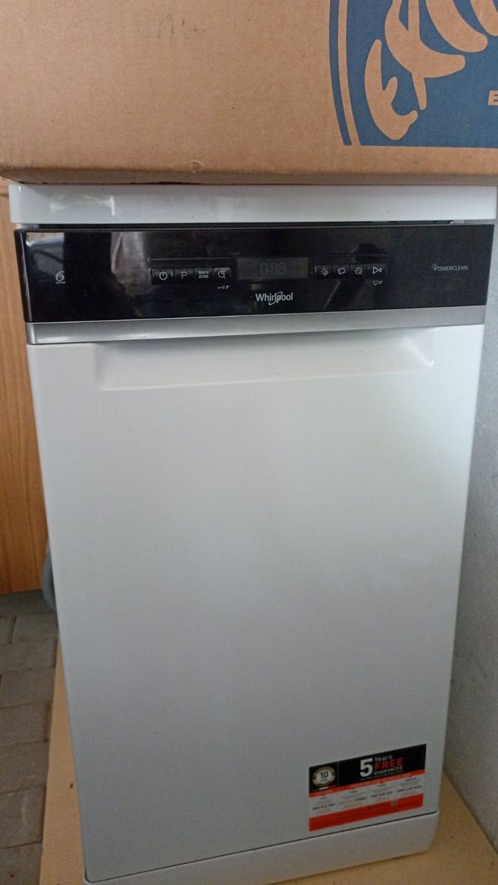Mașină de spălat vase Whirlpool foto 0